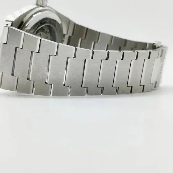 Tissot Watch 39mm Women's Black X Silver 600-072925 - Picture 4 of 9